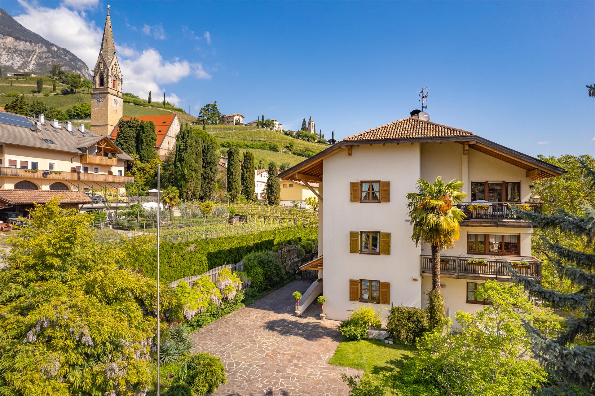 Haus Bellutti Tramin an der Weinstraße 1 suedtirol.info