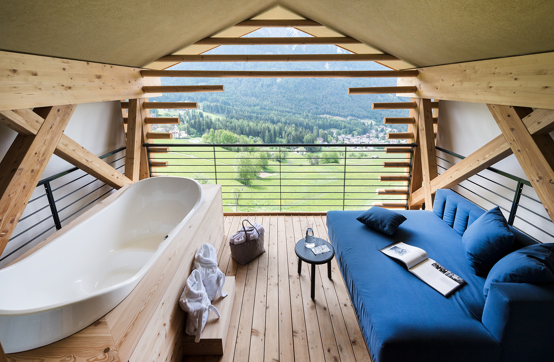 Dolomite Suite 3