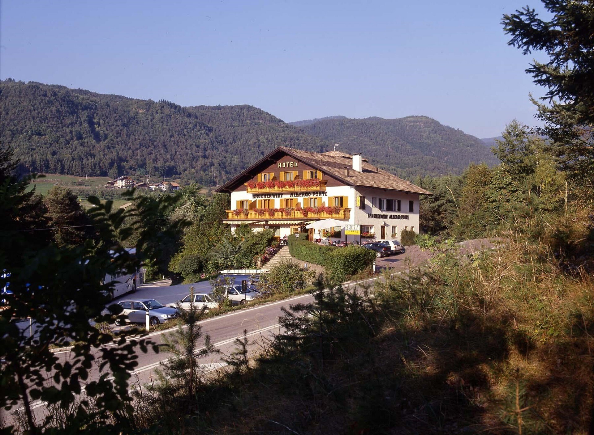 Hotel Ristorante Al Ponte Montagna 3 suedtirol.info