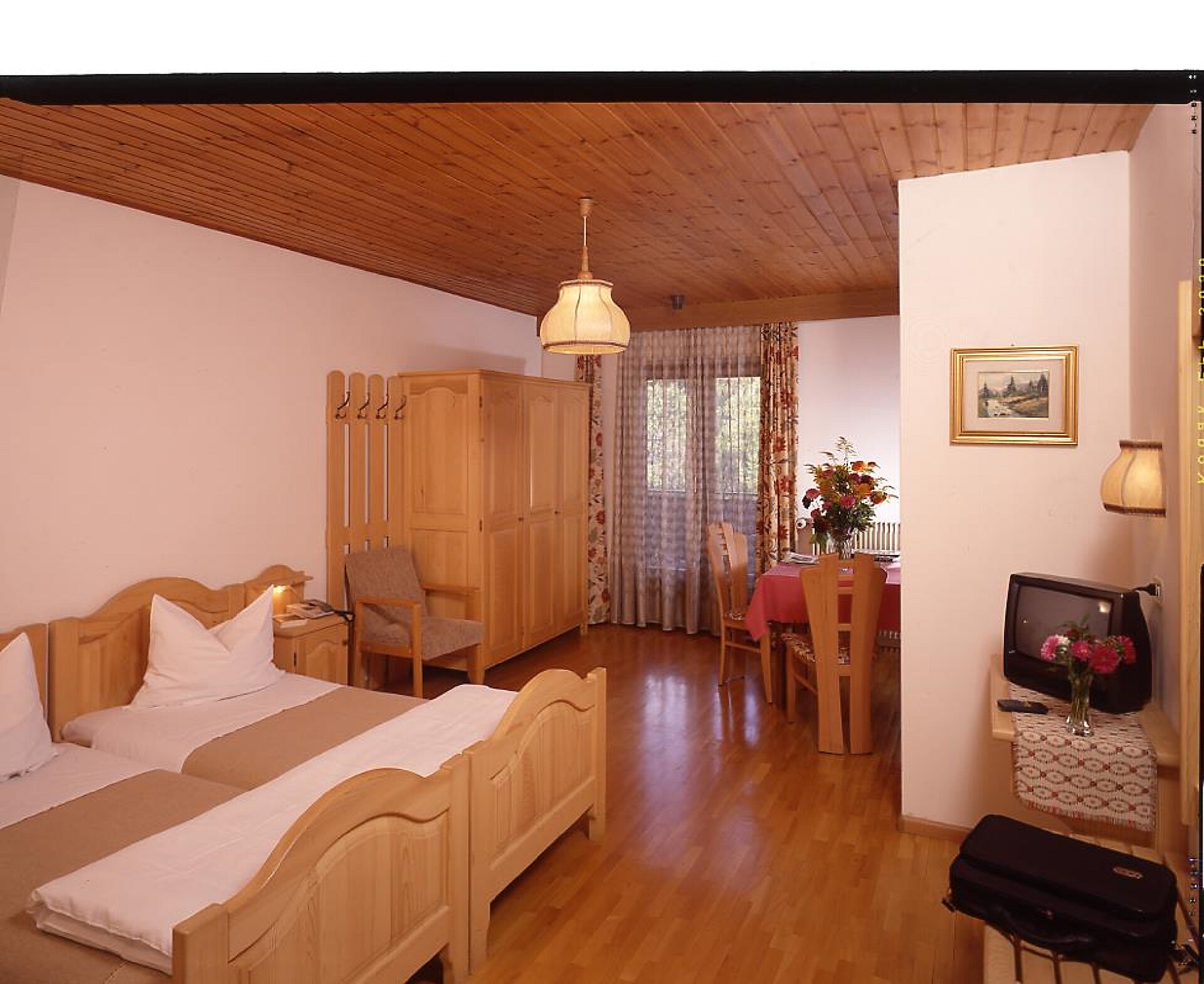 Hotel Ristorante Al Ponte Montagna 7 suedtirol.info