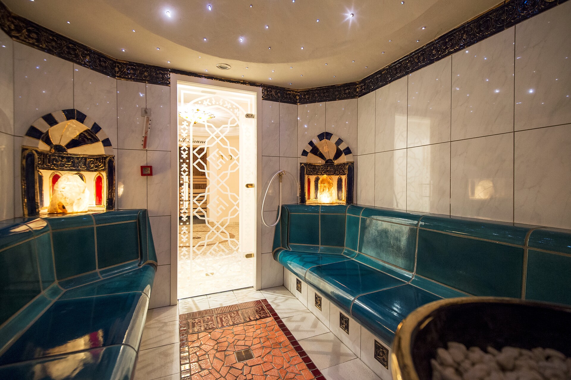 Steam sauna