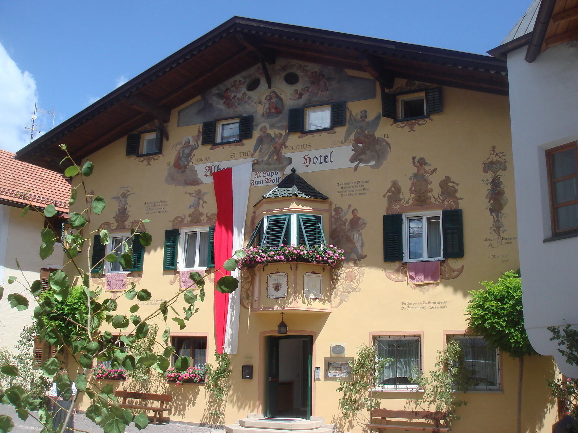 Hotel Zum Wolf Castelrotto 7 suedtirol.info