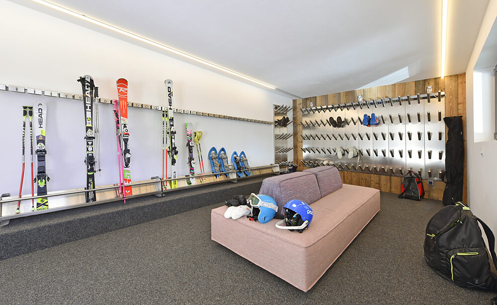 Skiroom