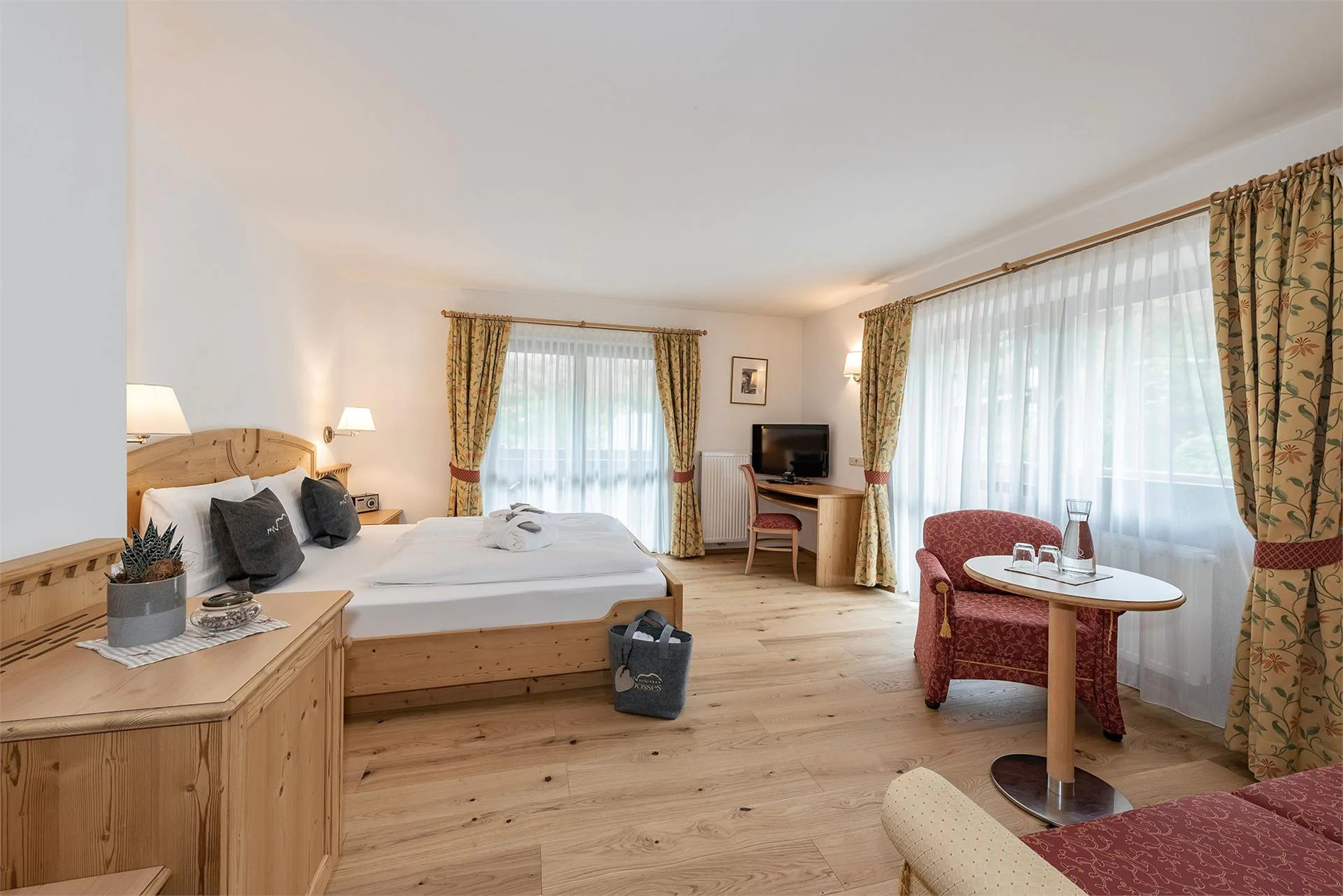 Hotel Dosses Tiers am Rosengarten 30 suedtirol.info