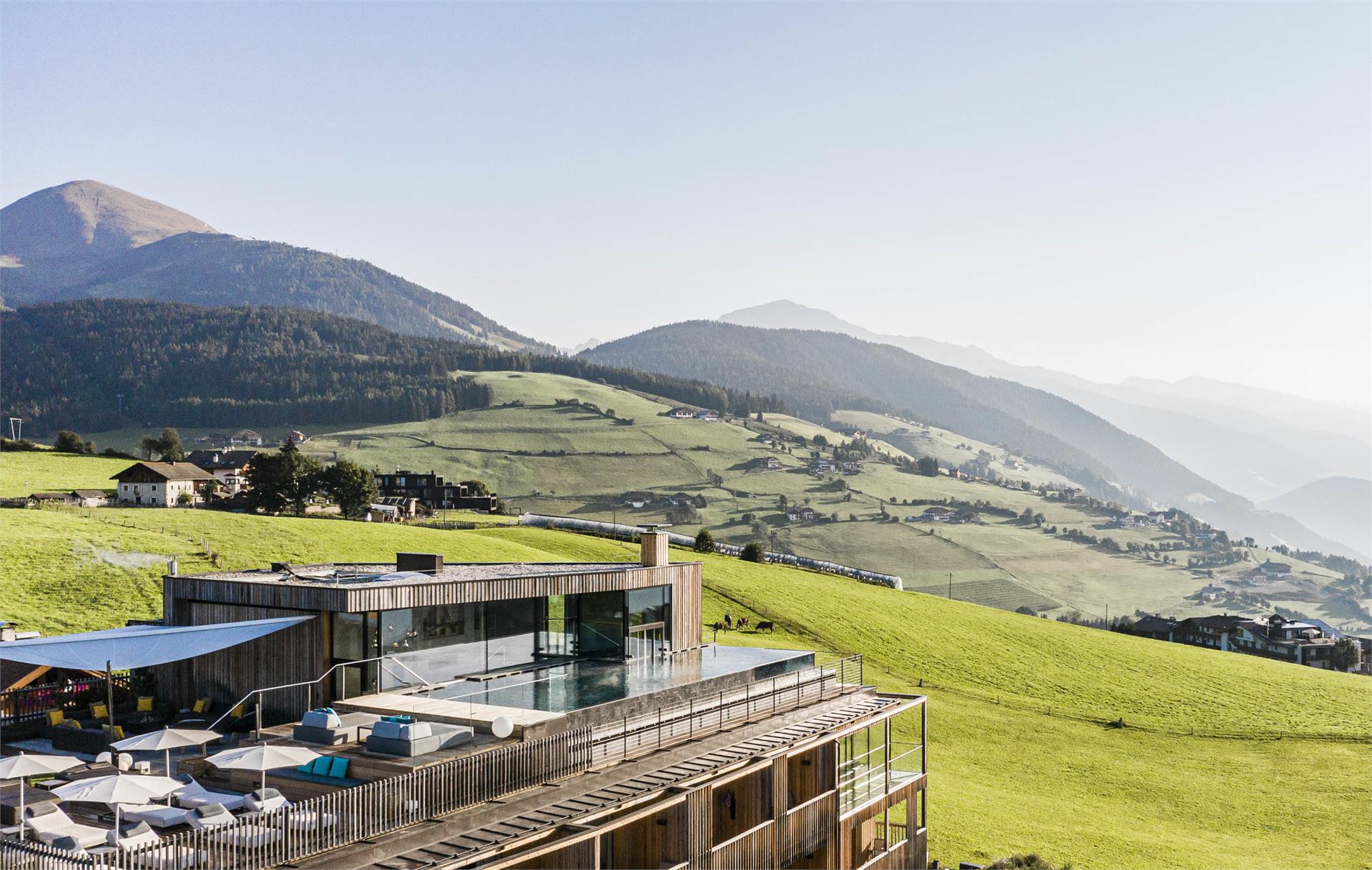Hotel Ambet Mühlbach 1 suedtirol.info