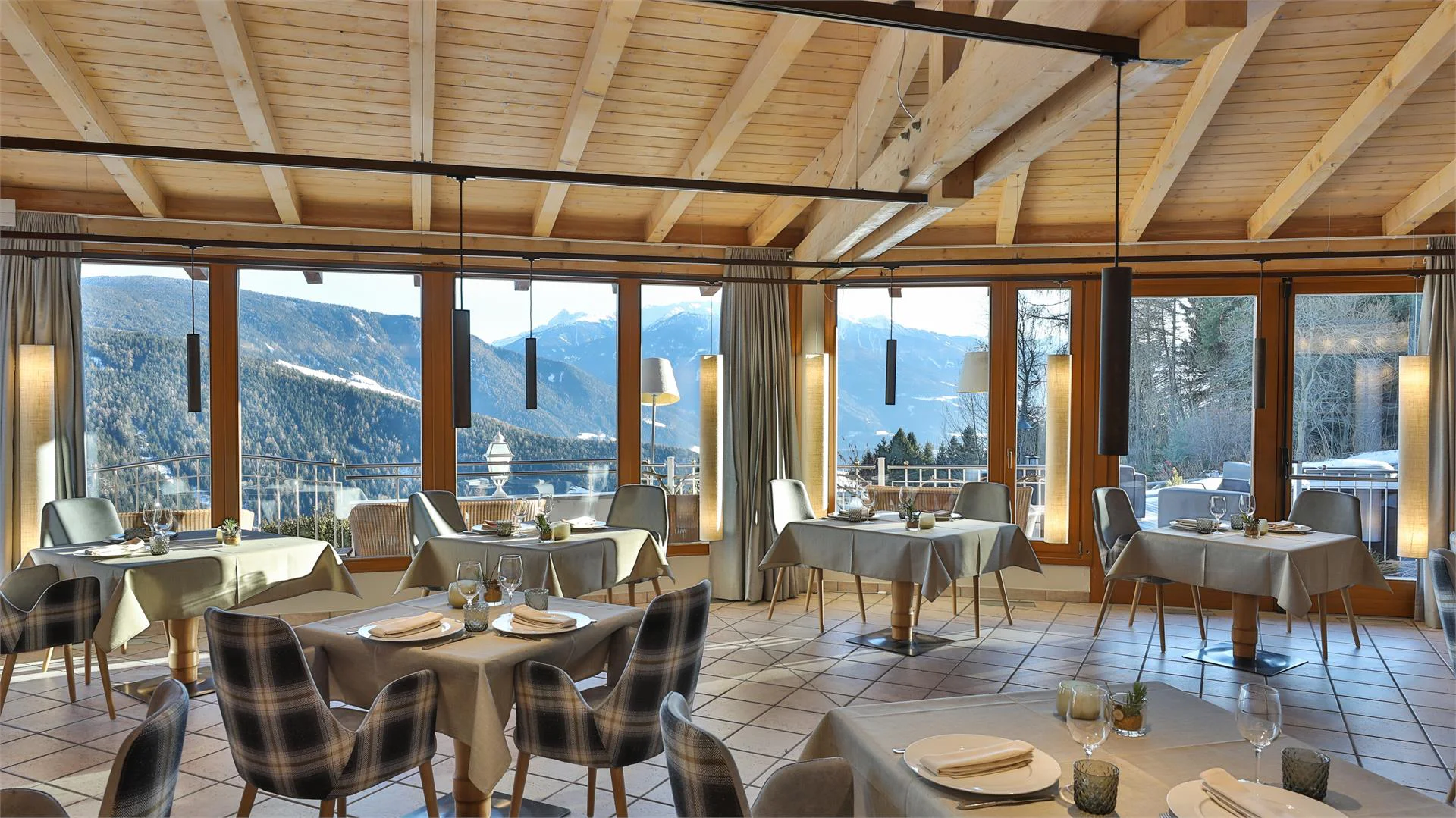 Hotel Lärchenhof Rio di Pusteria 6 suedtirol.info