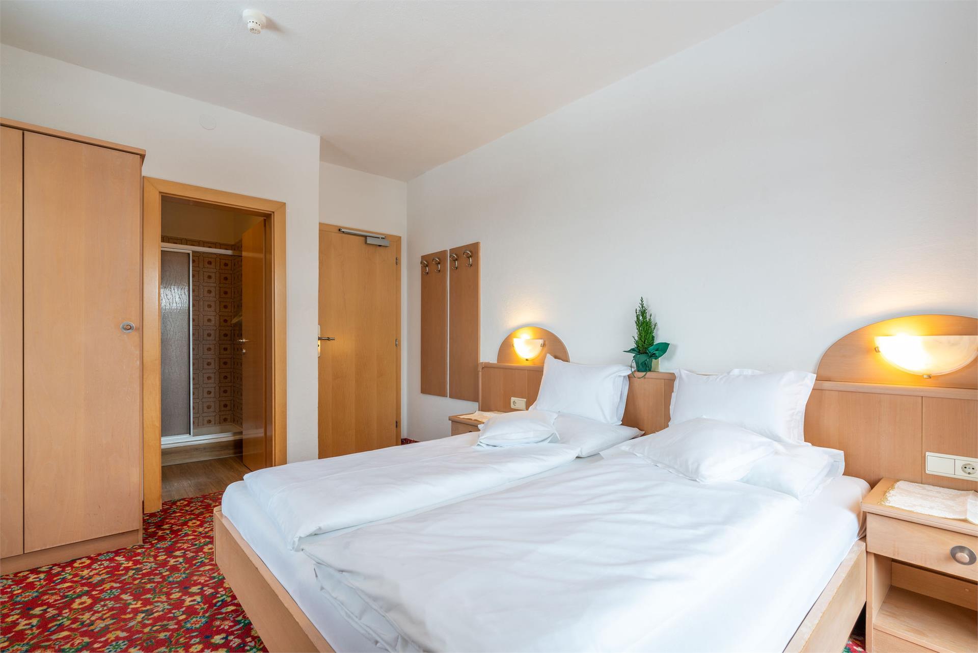 Hotel Lindnerhof St.Lorenzen/San Lorenzo di Sebato 28 suedtirol.info
