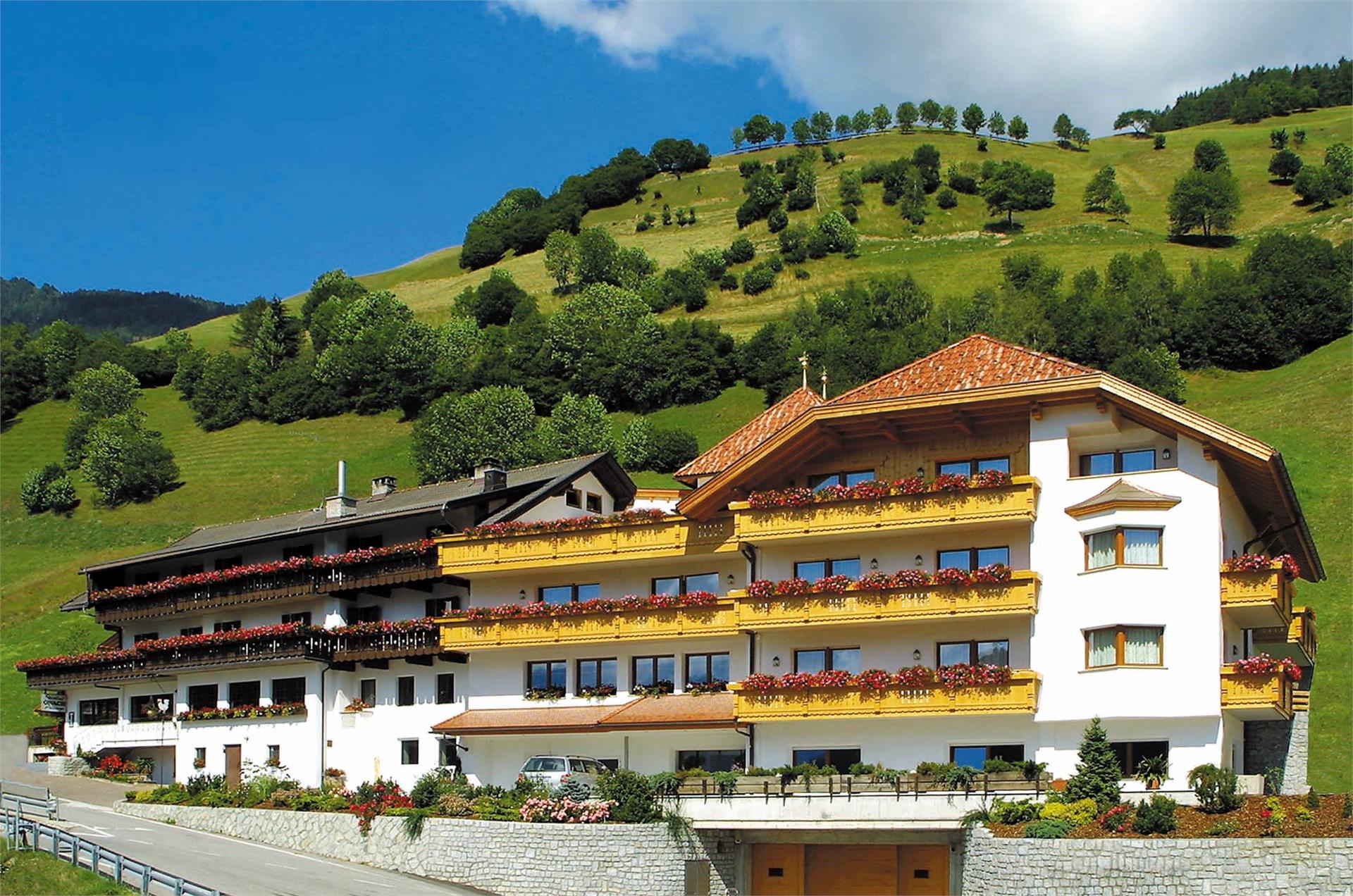 Hotel Onach St.Lorenzen/San Lorenzo di Sebato 1 suedtirol.info