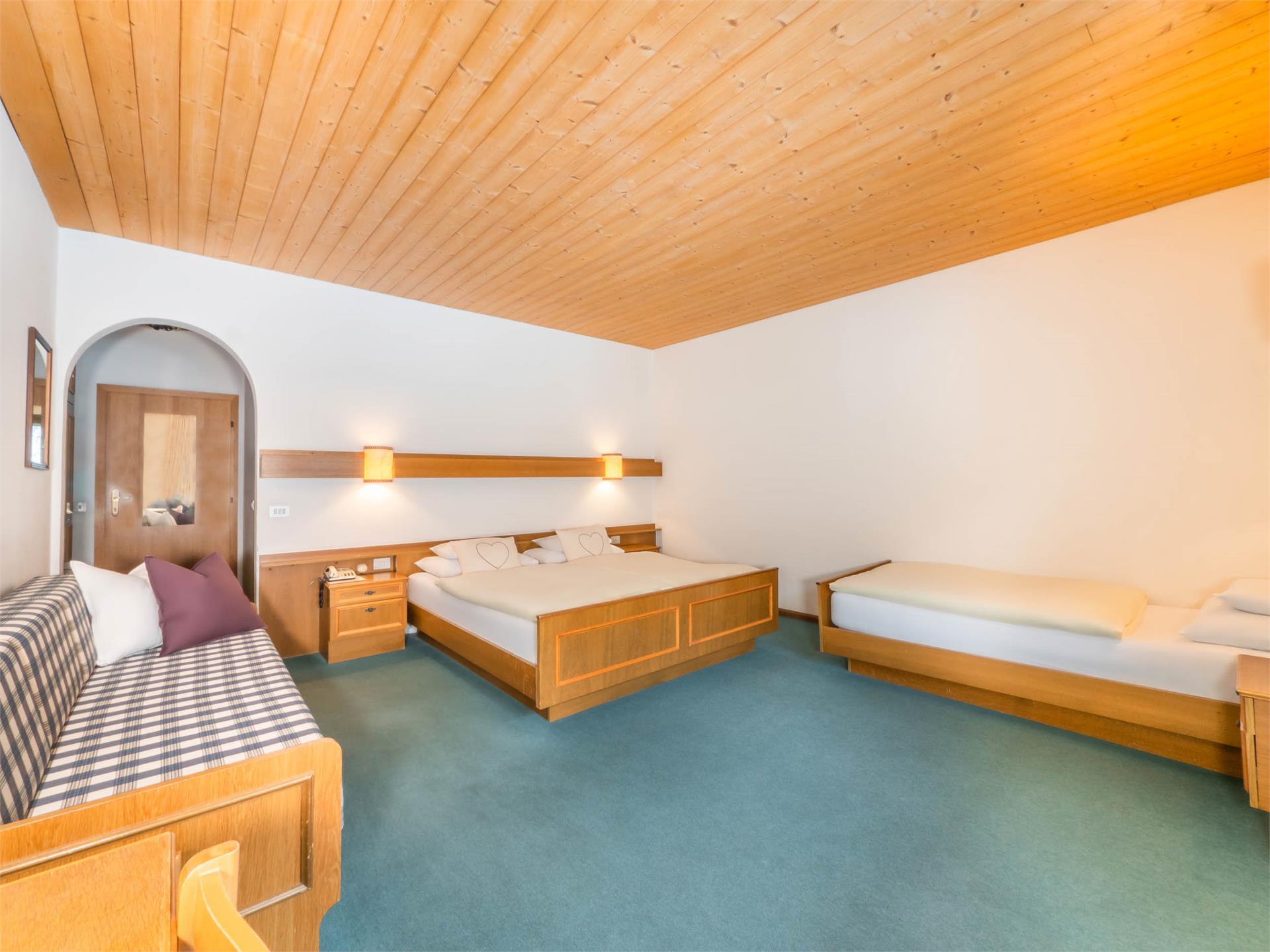 Hotel Pontives Lajen/Laion 18 suedtirol.info