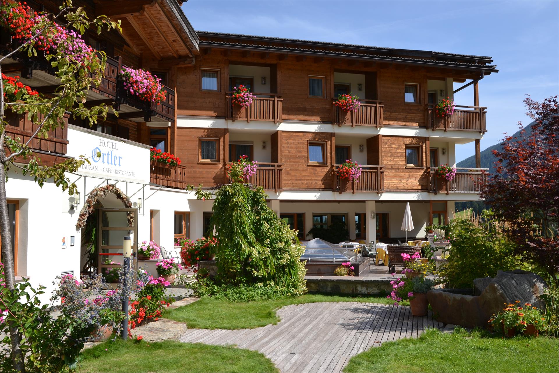 Hotel Ortler Ulten/Ultimo 3 suedtirol.info