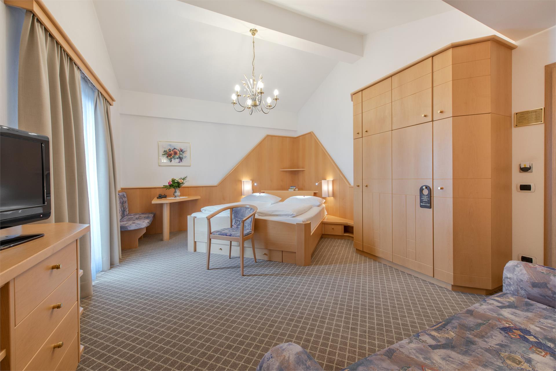 Hotel Hubertushof Naz-Sciaves 29 suedtirol.info