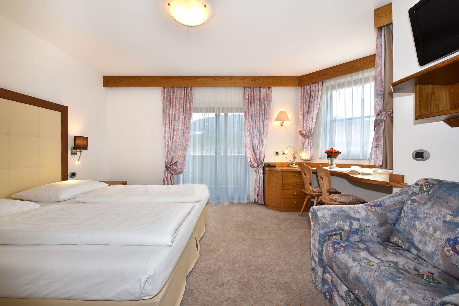 Hotel Hubertushof Naz-Sciaves 20 suedtirol.info