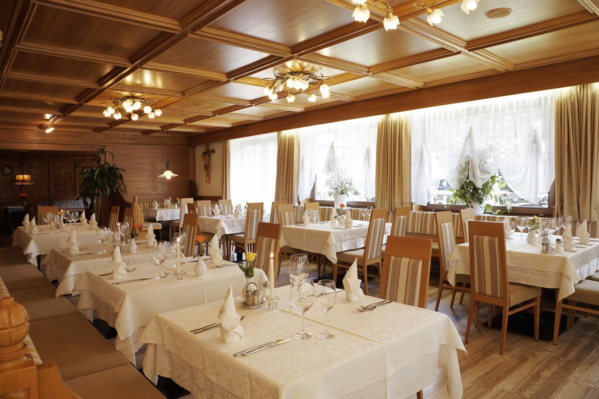 Hotel Hubertushof Naz-Sciaves 5 suedtirol.info