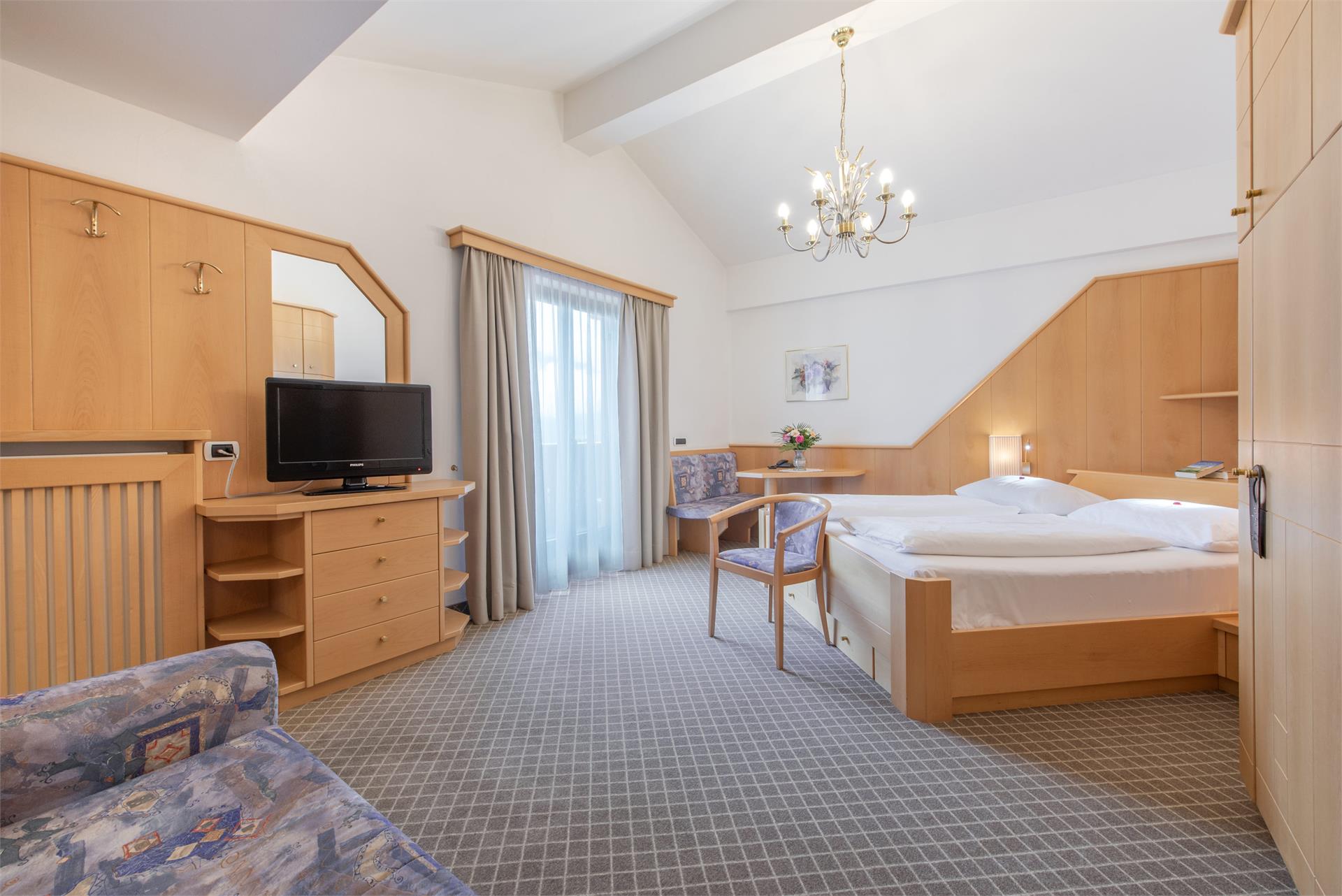 Hotel Hubertushof Naz-Sciaves 11 suedtirol.info