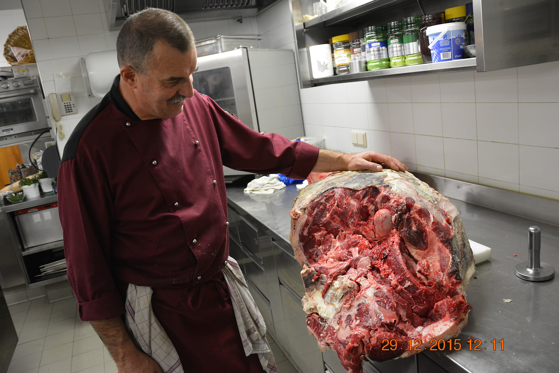 Meat from the  Außerlanzin farm