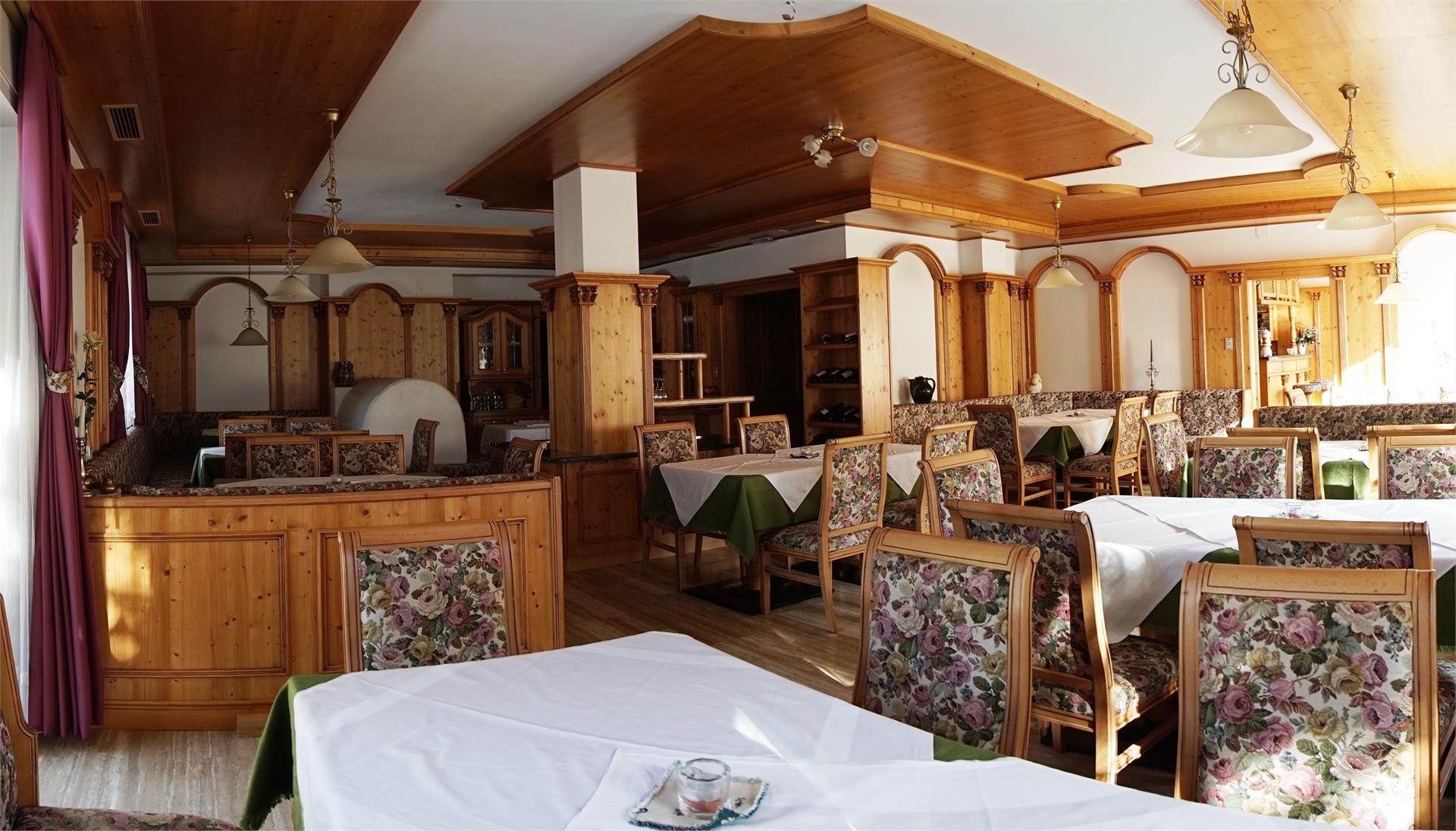 Hotel Roland Rasen-Antholz 6 suedtirol.info