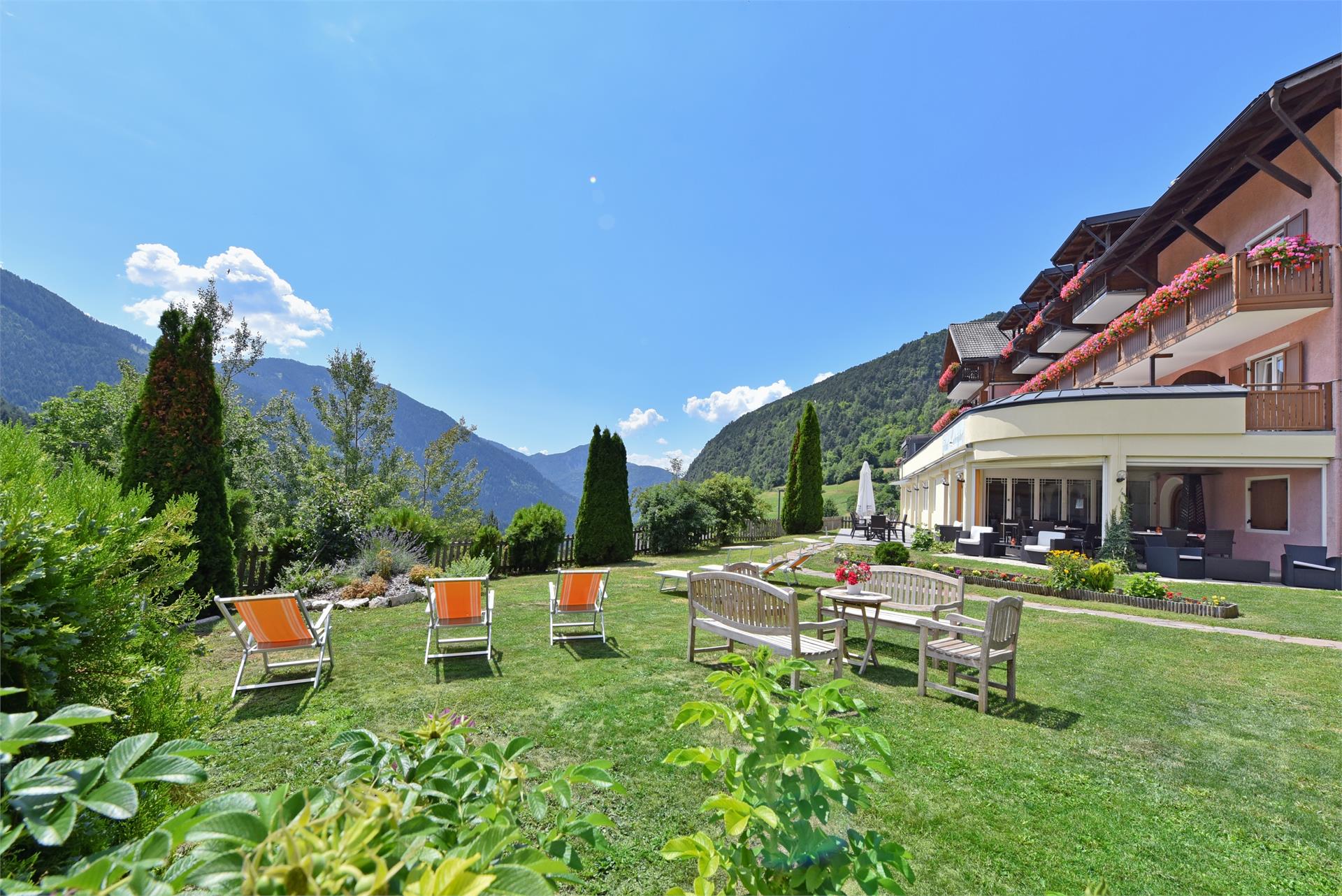 Hotel Ludwigshof con Dependance Trodena 5 suedtirol.info