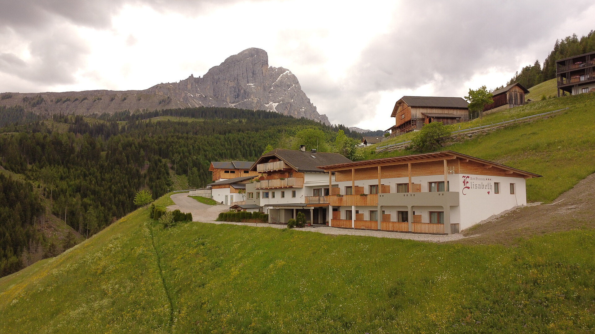 Hotel Elisabeth Panorama - Regione dolomitica Plan de Corones - #2 - suedtirol.info