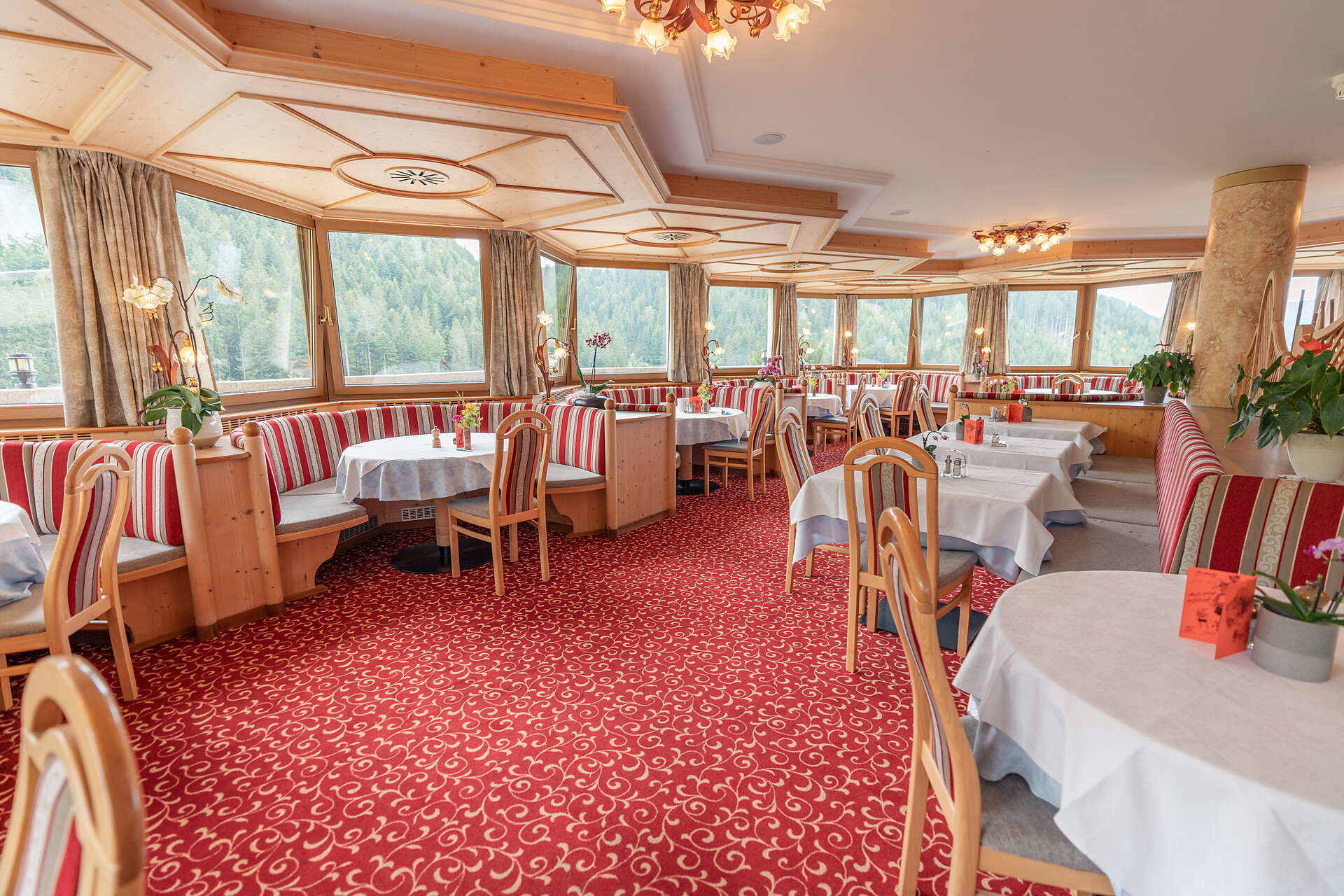 Hotel Oberlehenhof Deutschnofen 8 suedtirol.info