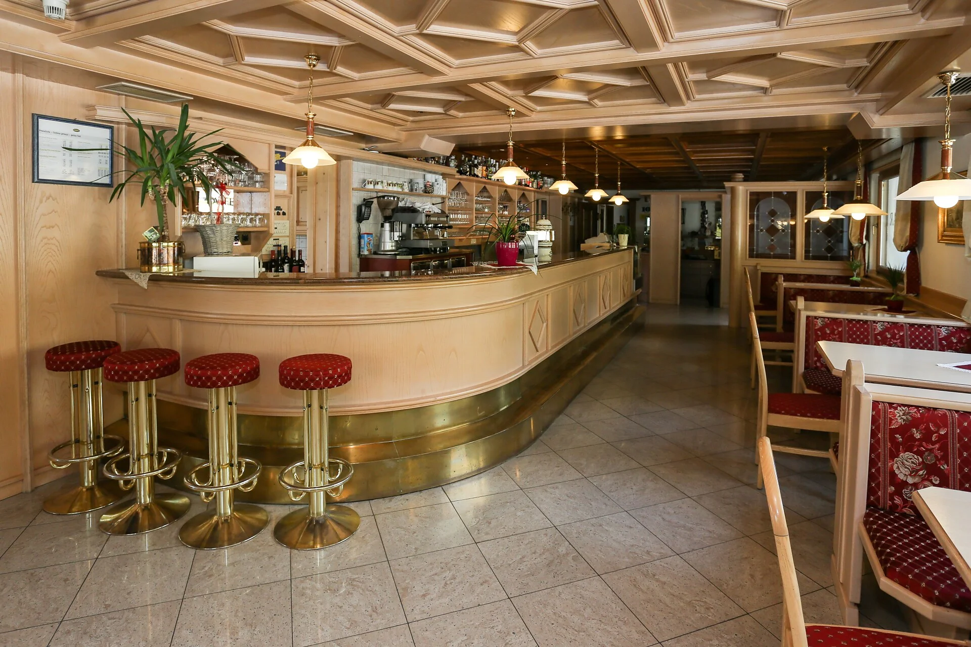 Hotel Residence  Egger Villanders/Villandro 12 suedtirol.info