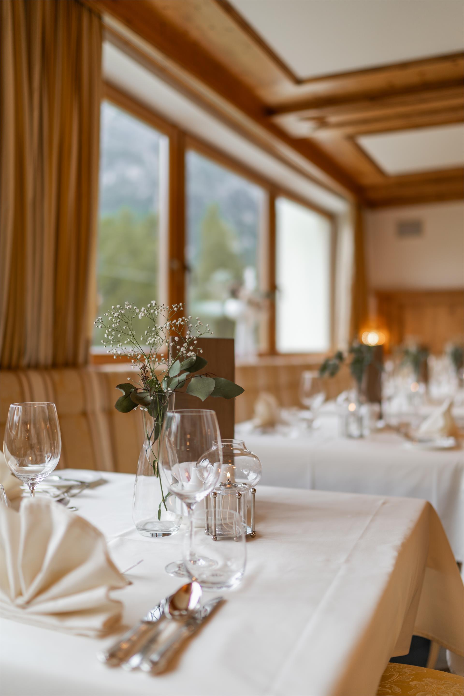 Hotel Asterbel Prags 28 suedtirol.info