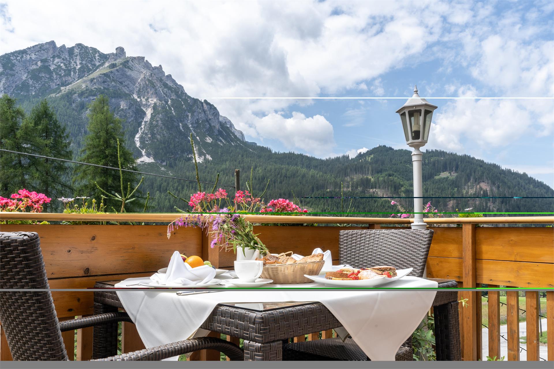 Hotel Asterbel Prags 25 suedtirol.info