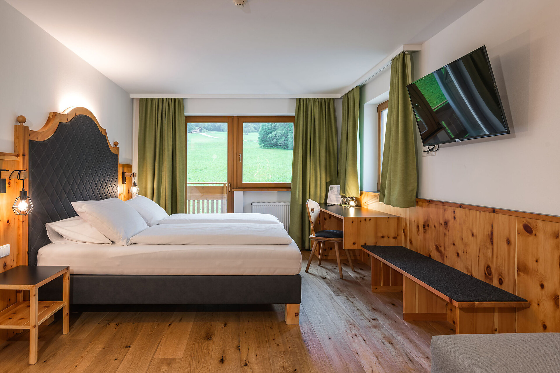 Double Room Superior Alps