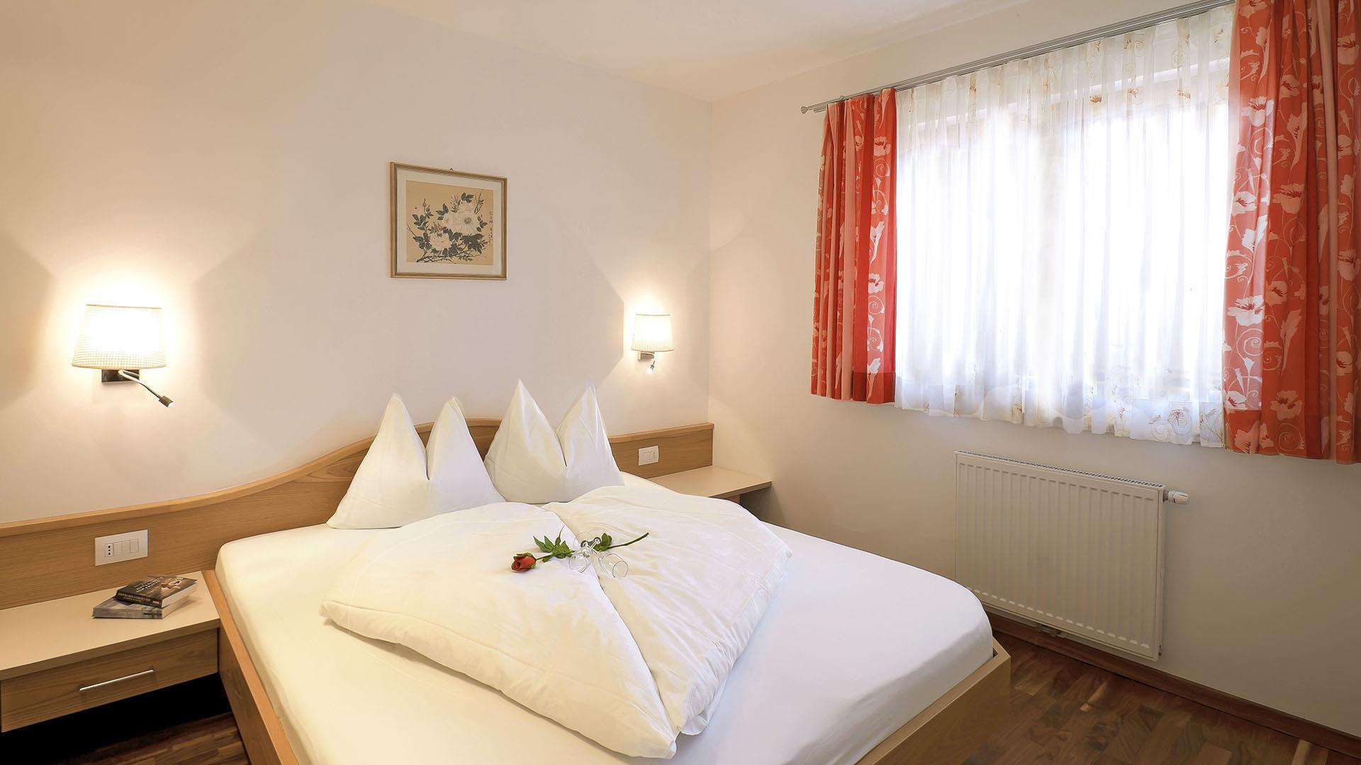 Hotel Appartements Sonnenhof Marling 22 suedtirol.info