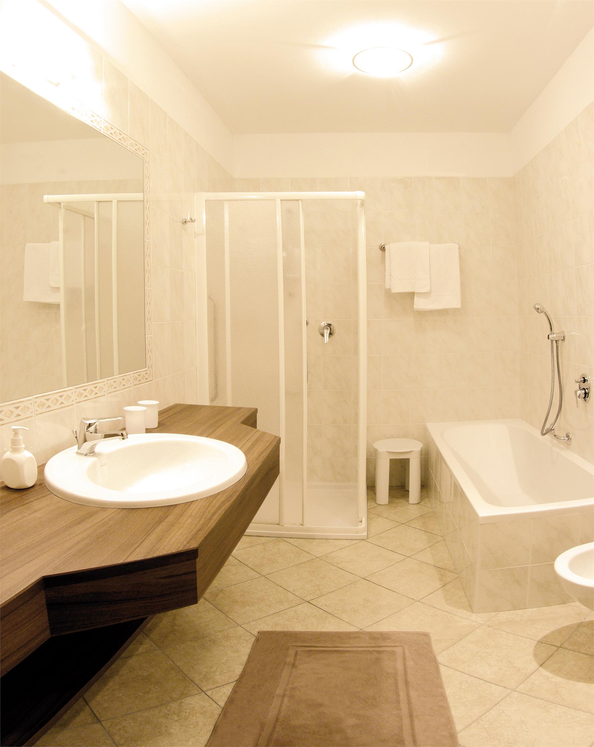 Hotel Appartements Sonnenhof Marling 25 suedtirol.info