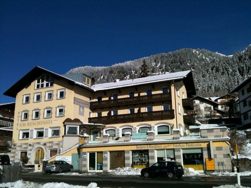 Hotel Am Reschensee