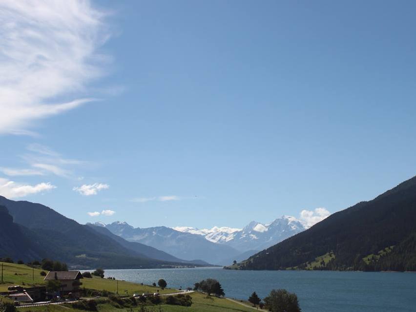 Hotel Am Reschensee Graun im Vinschgau/Curon Venosta 1 suedtirol.info