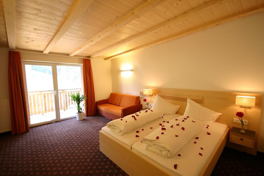 Room1