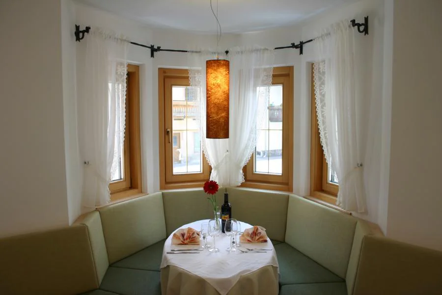 Hotel  Mall Curon Venosta 5 suedtirol.info