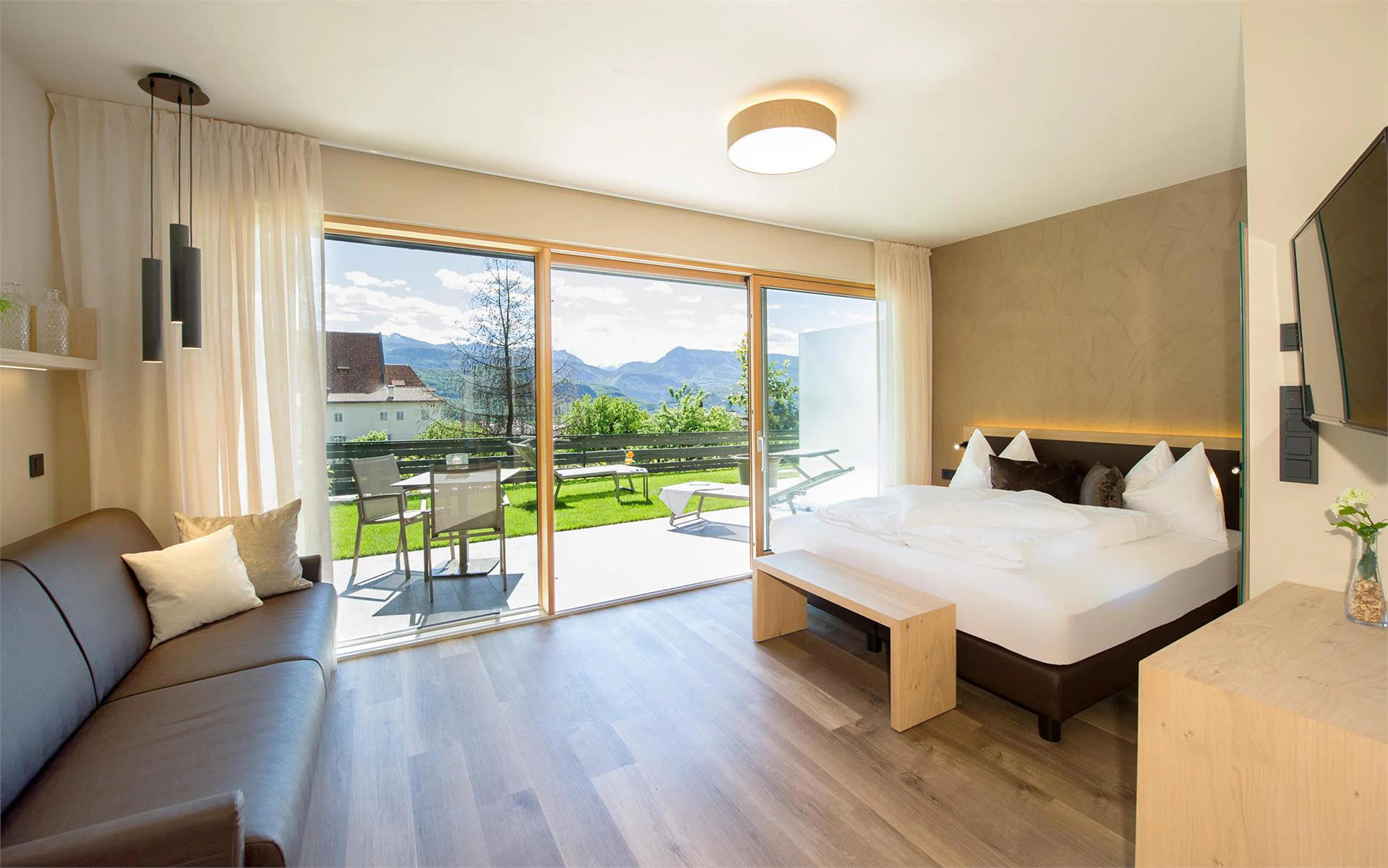 Haus Gregori Caldaro sulla Strada del Vino 12 suedtirol.info