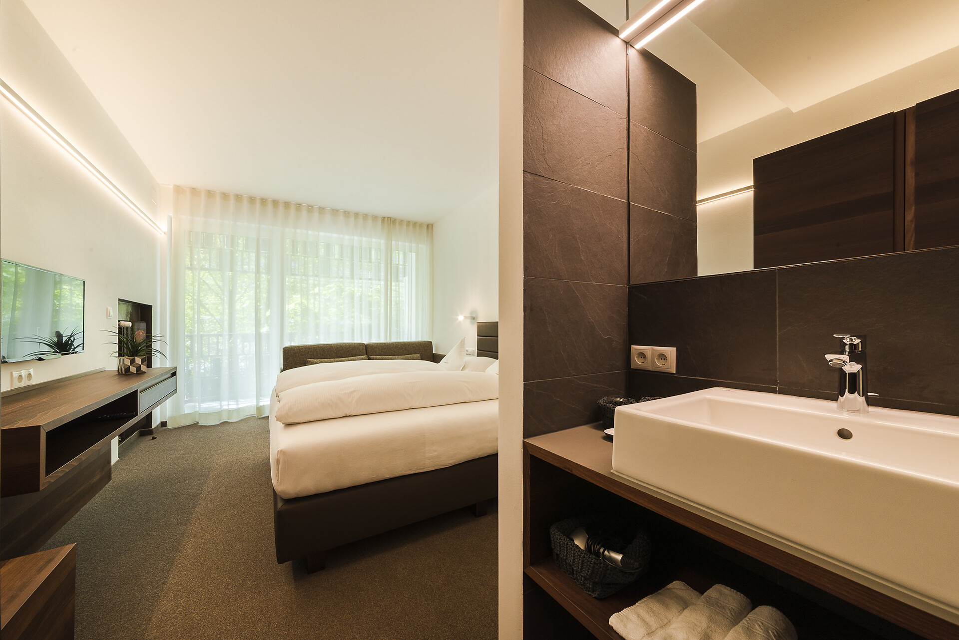 Doppelzimmer Superior Bergseite