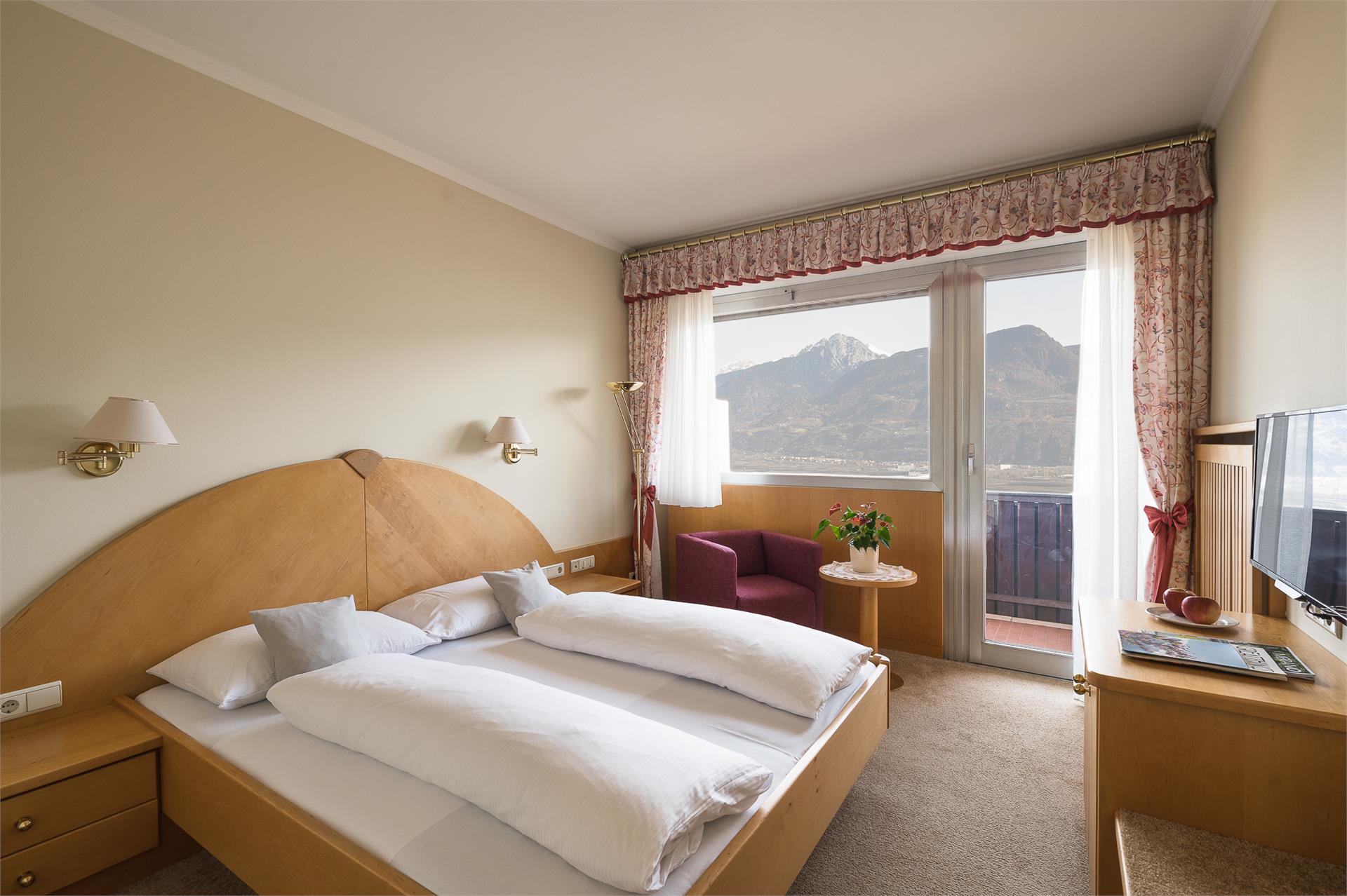 Hotel Café Braunsbergerhof Lana 21 suedtirol.info