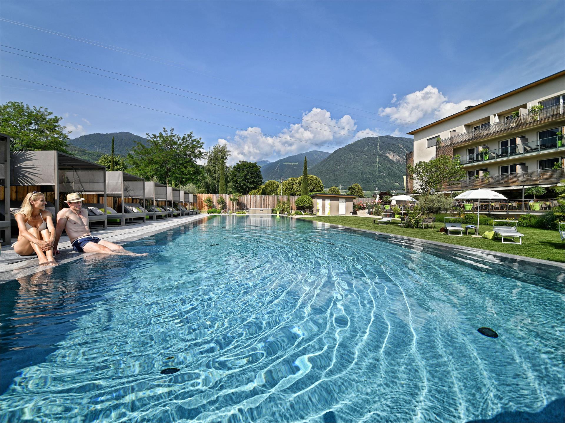 Hotel Pfeiss Lana 1 suedtirol.info