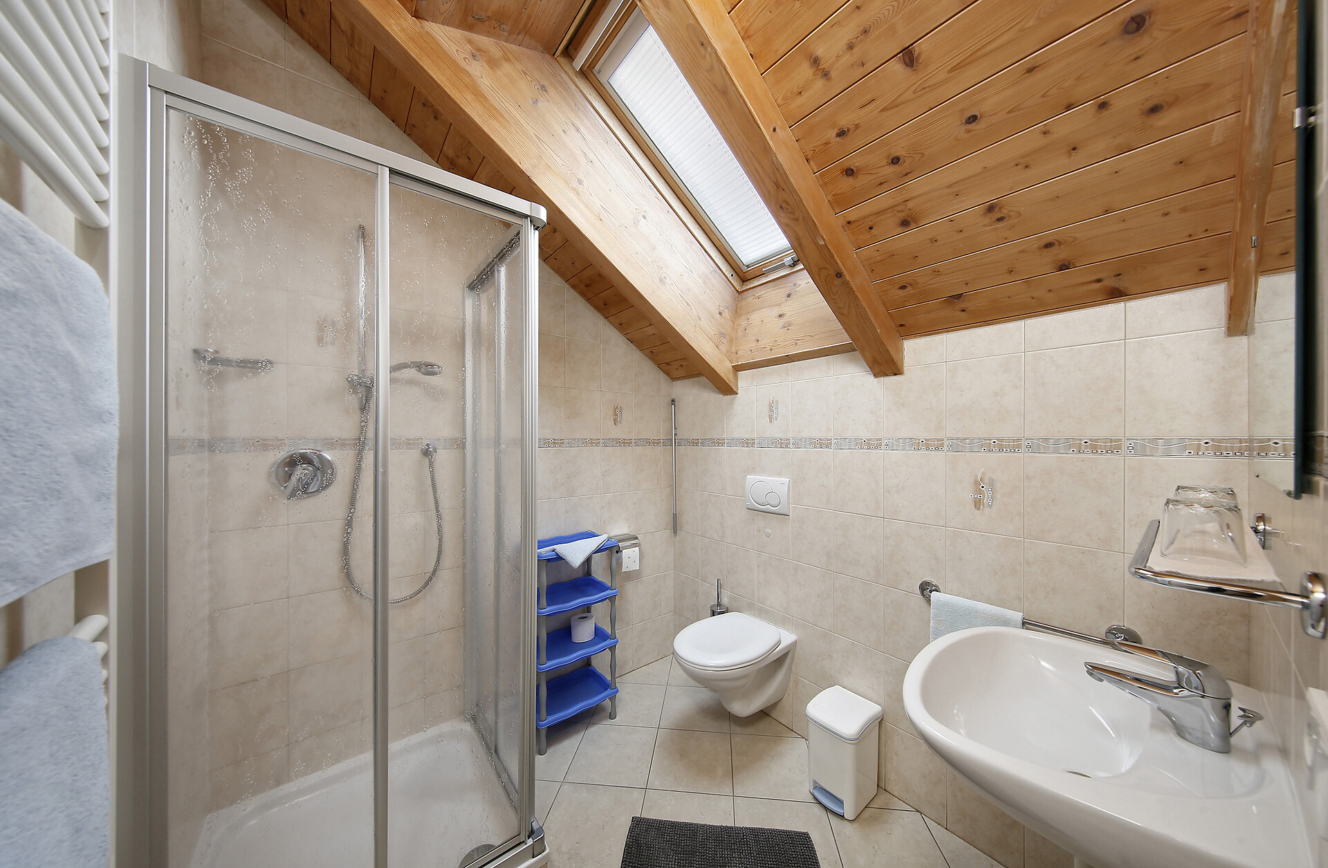 Ferienwohnung 1 bathroom