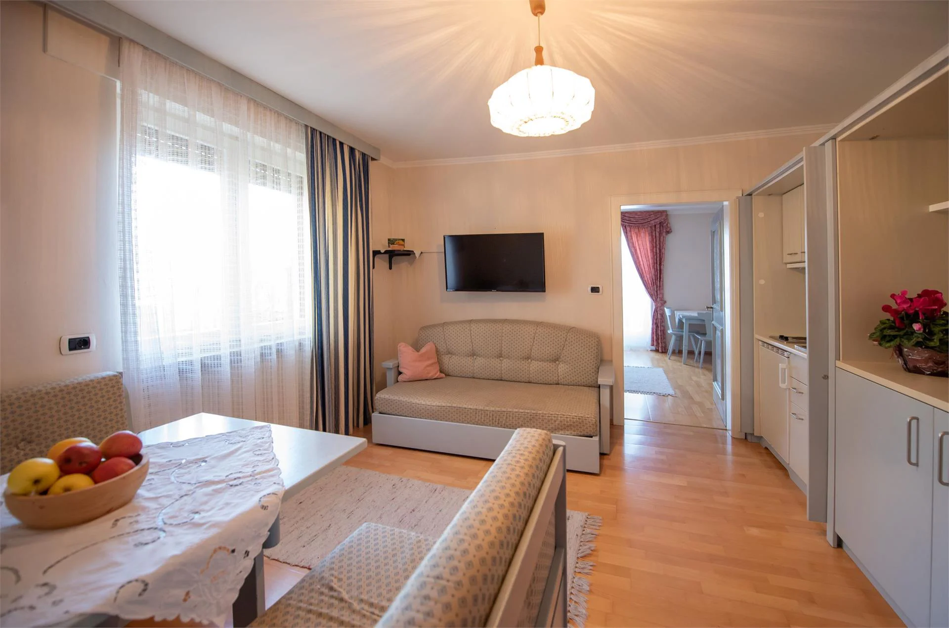 Haus St. Valentin Appiano sulla Strada del Vino 14 suedtirol.info