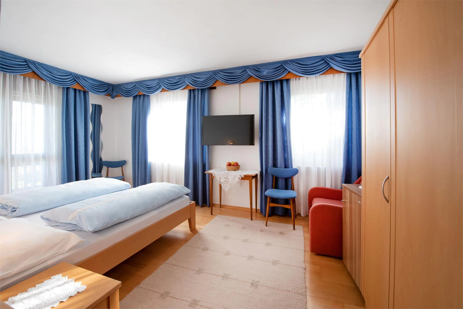 Haus St. Valentin Appiano sulla Strada del Vino 15 suedtirol.info