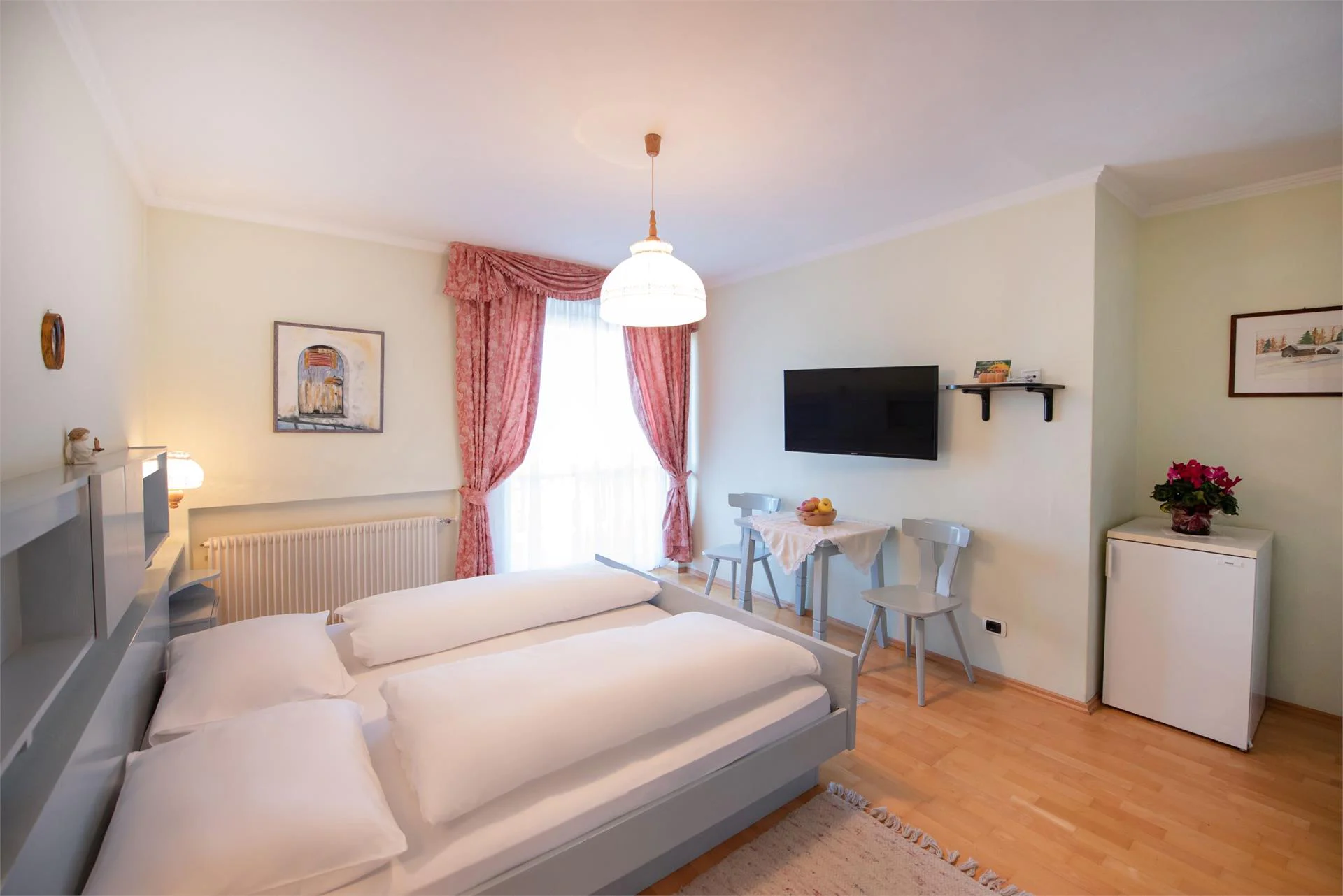 Haus St. Valentin Appiano sulla Strada del Vino 18 suedtirol.info