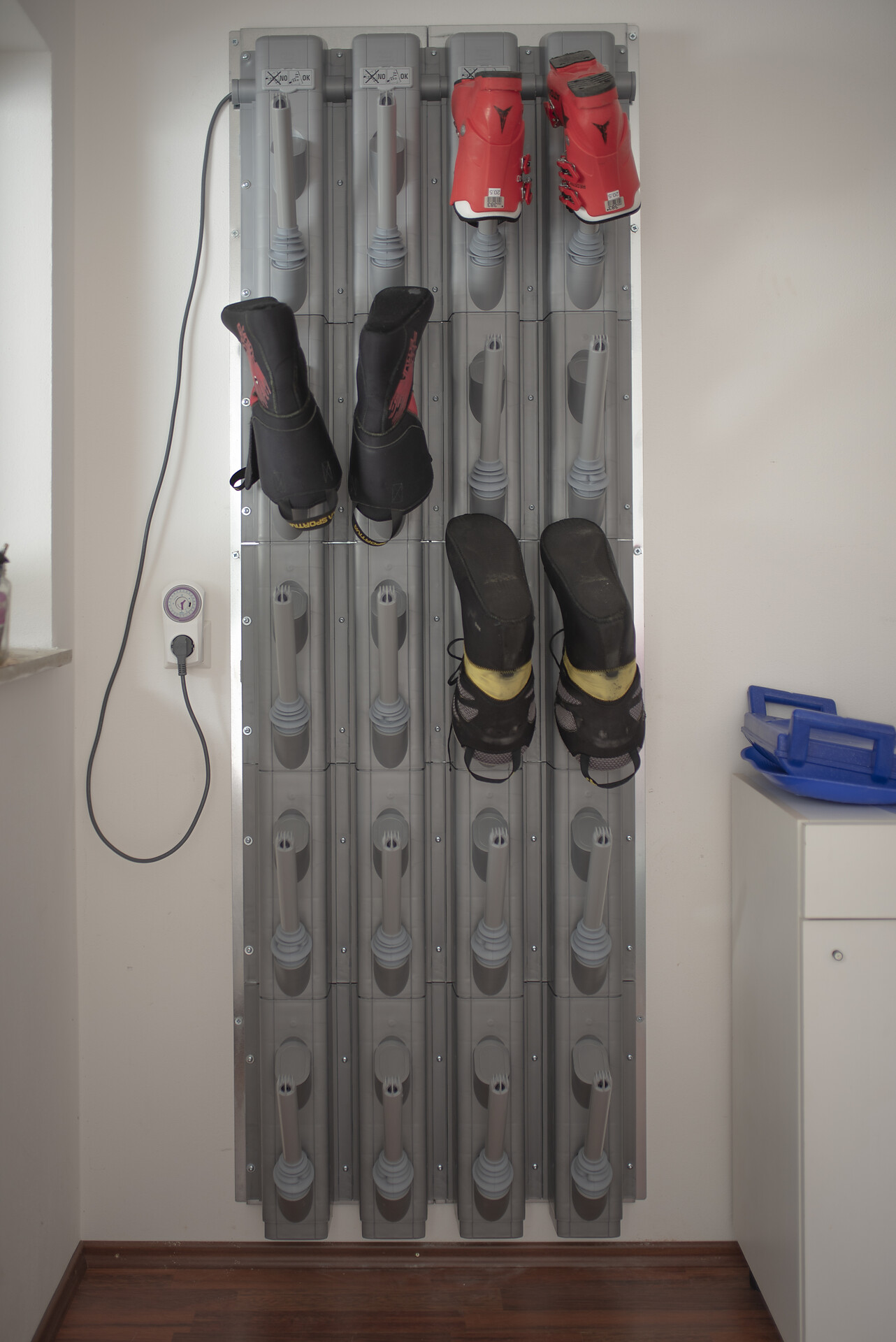 Shoe dryer