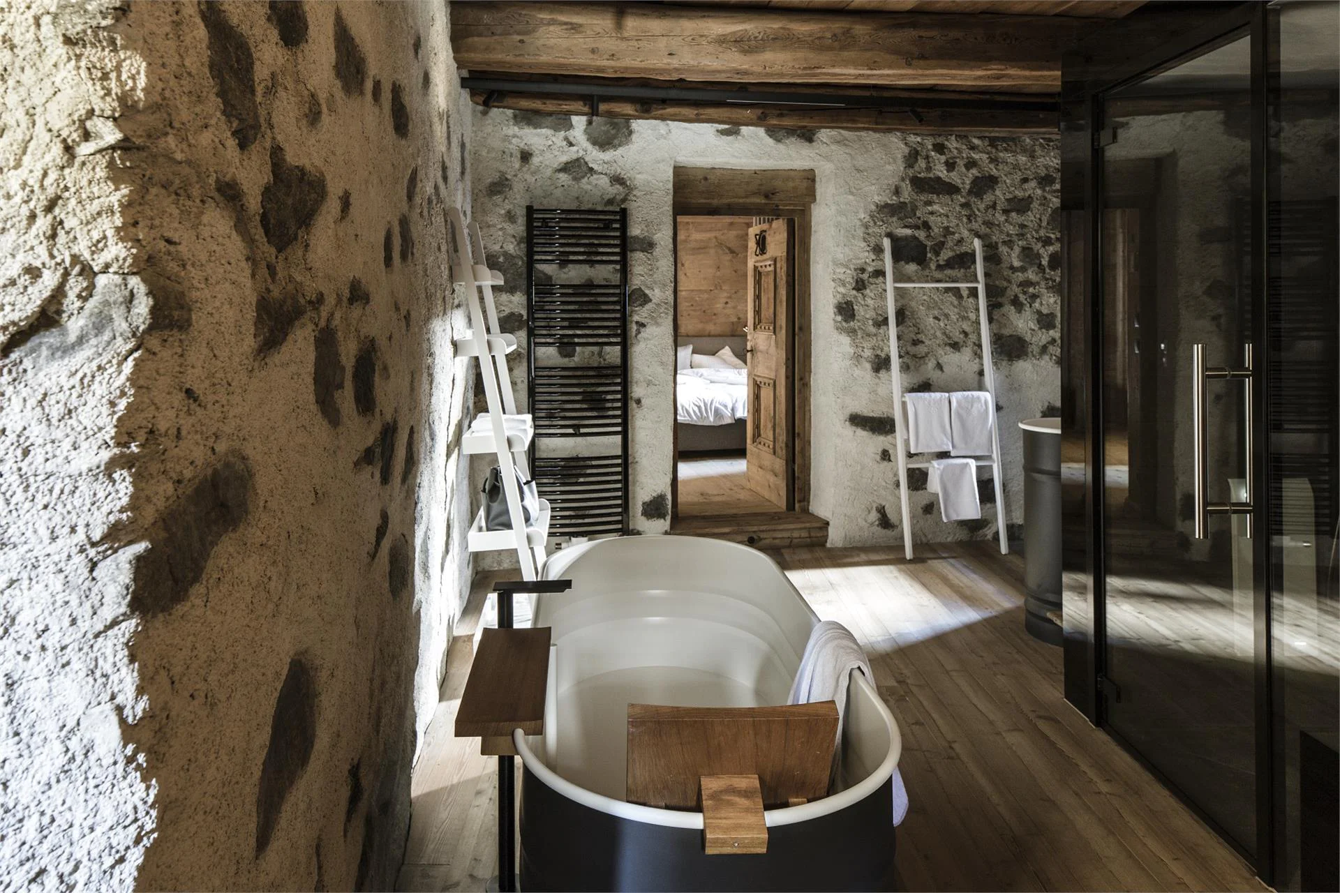 Hotel Weisses Kreuz Malles 4 suedtirol.info