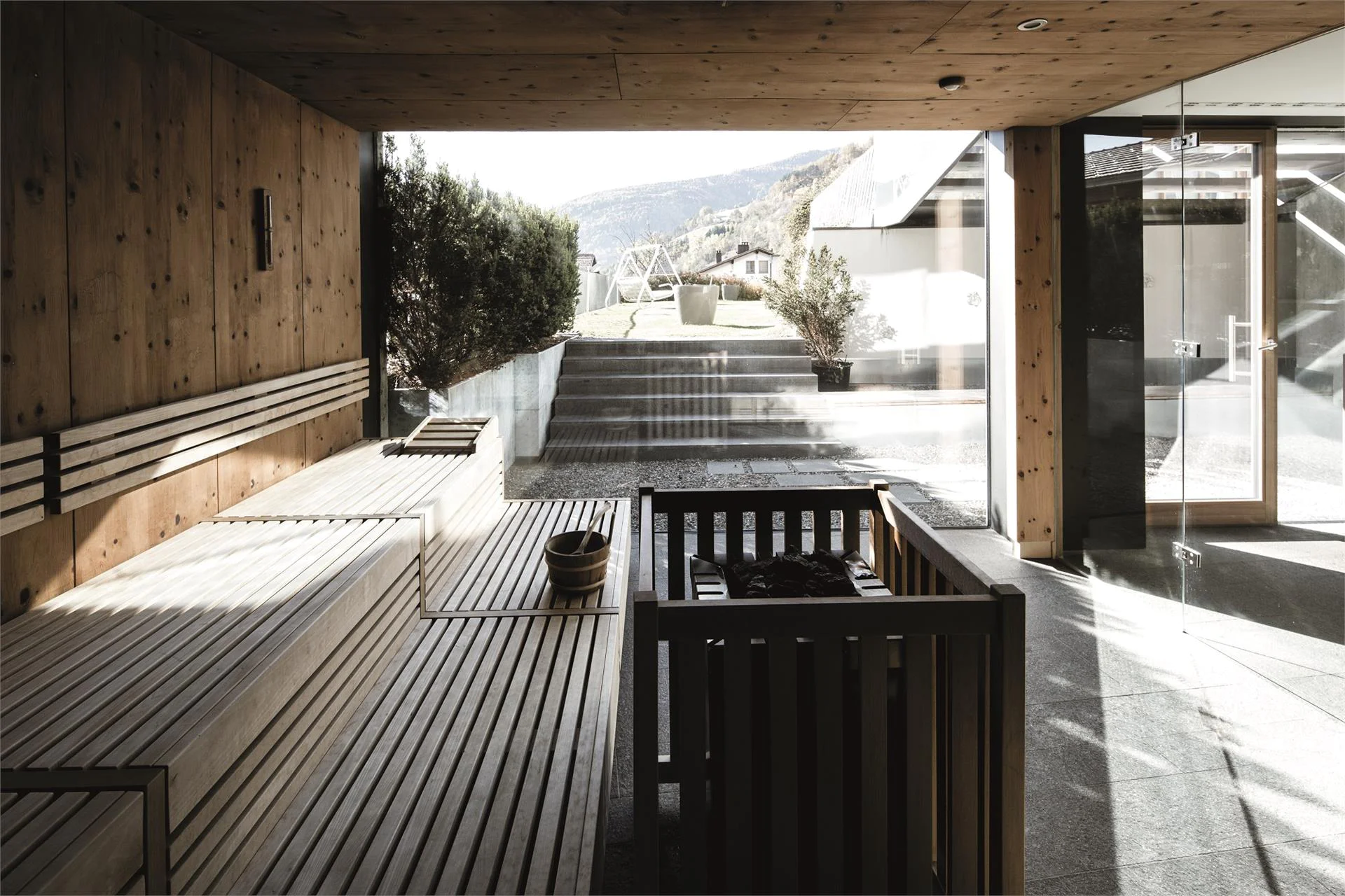 Hotel Weisses Kreuz Malles 16 suedtirol.info