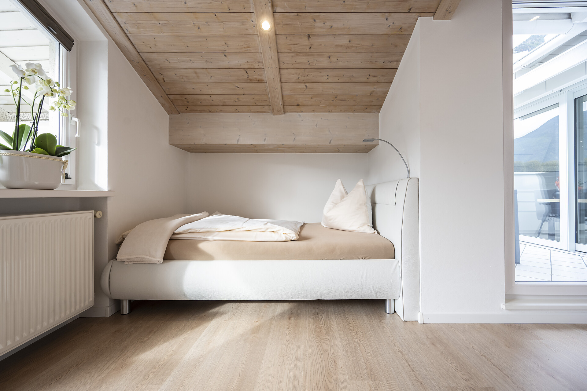 2. Schlafzimmer