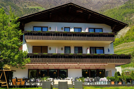 Hotel Schönblick Naturns 2 suedtirol.info