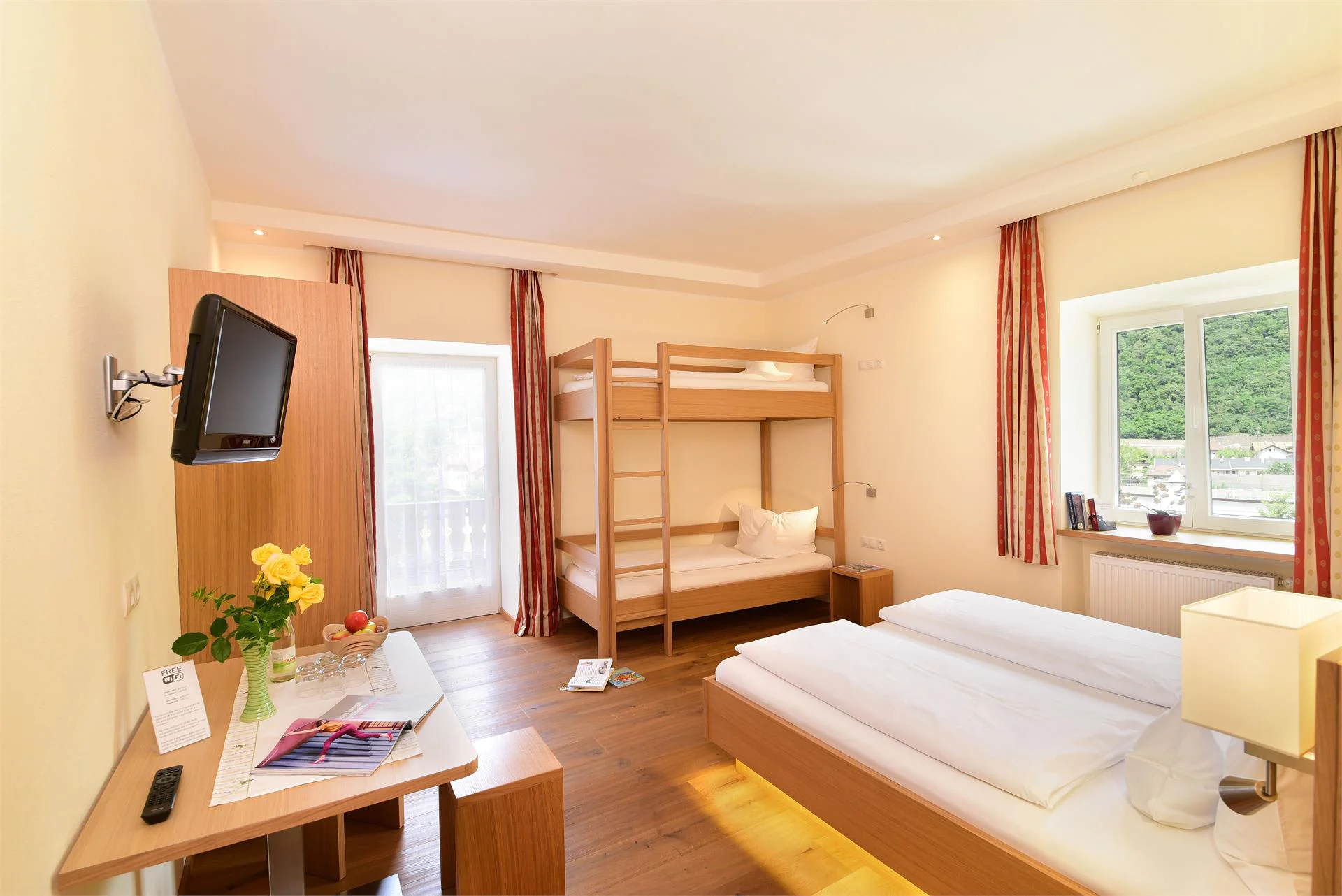 Hotel Gamp Klausen/Chiusa 2 suedtirol.info