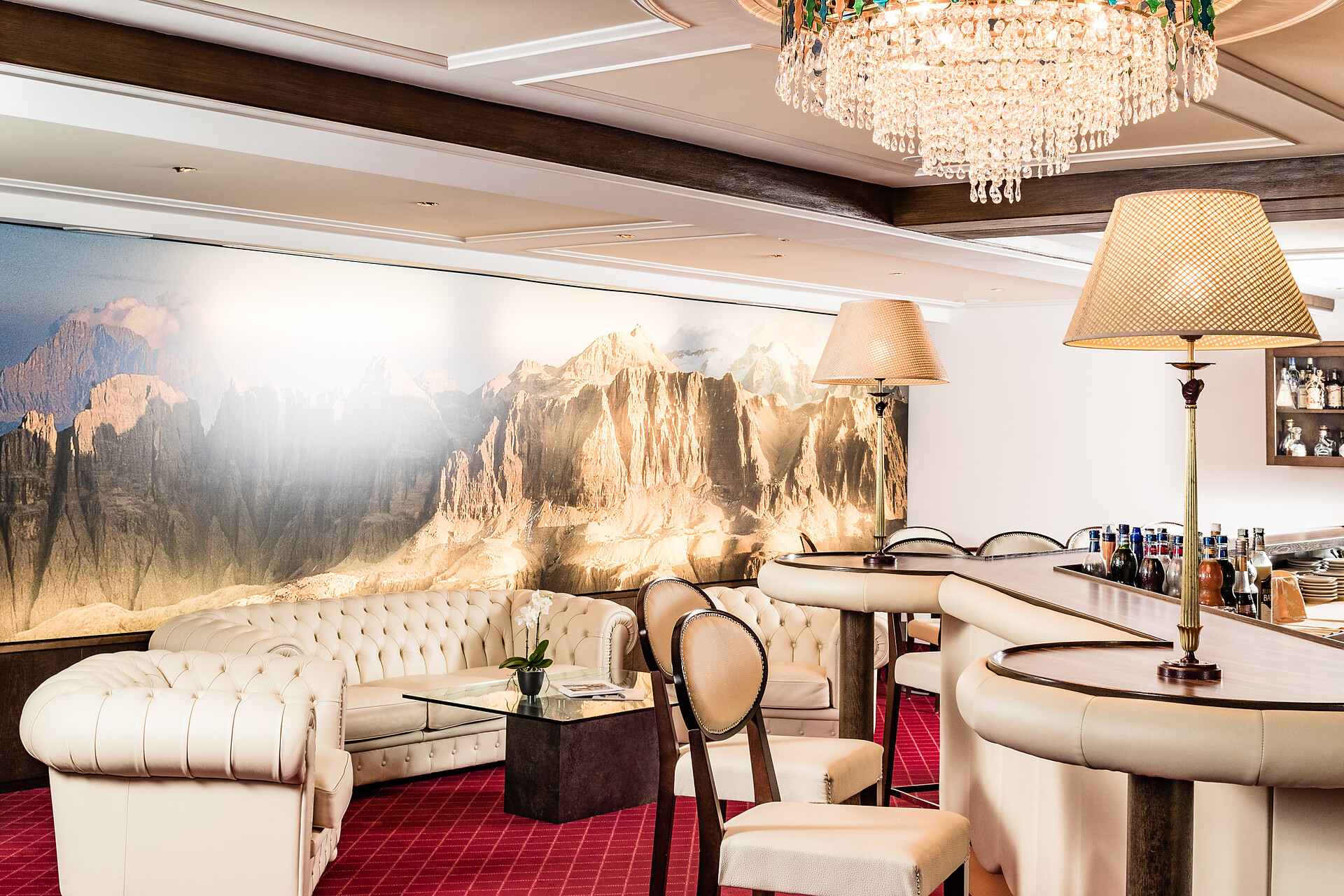 Lounge Bar