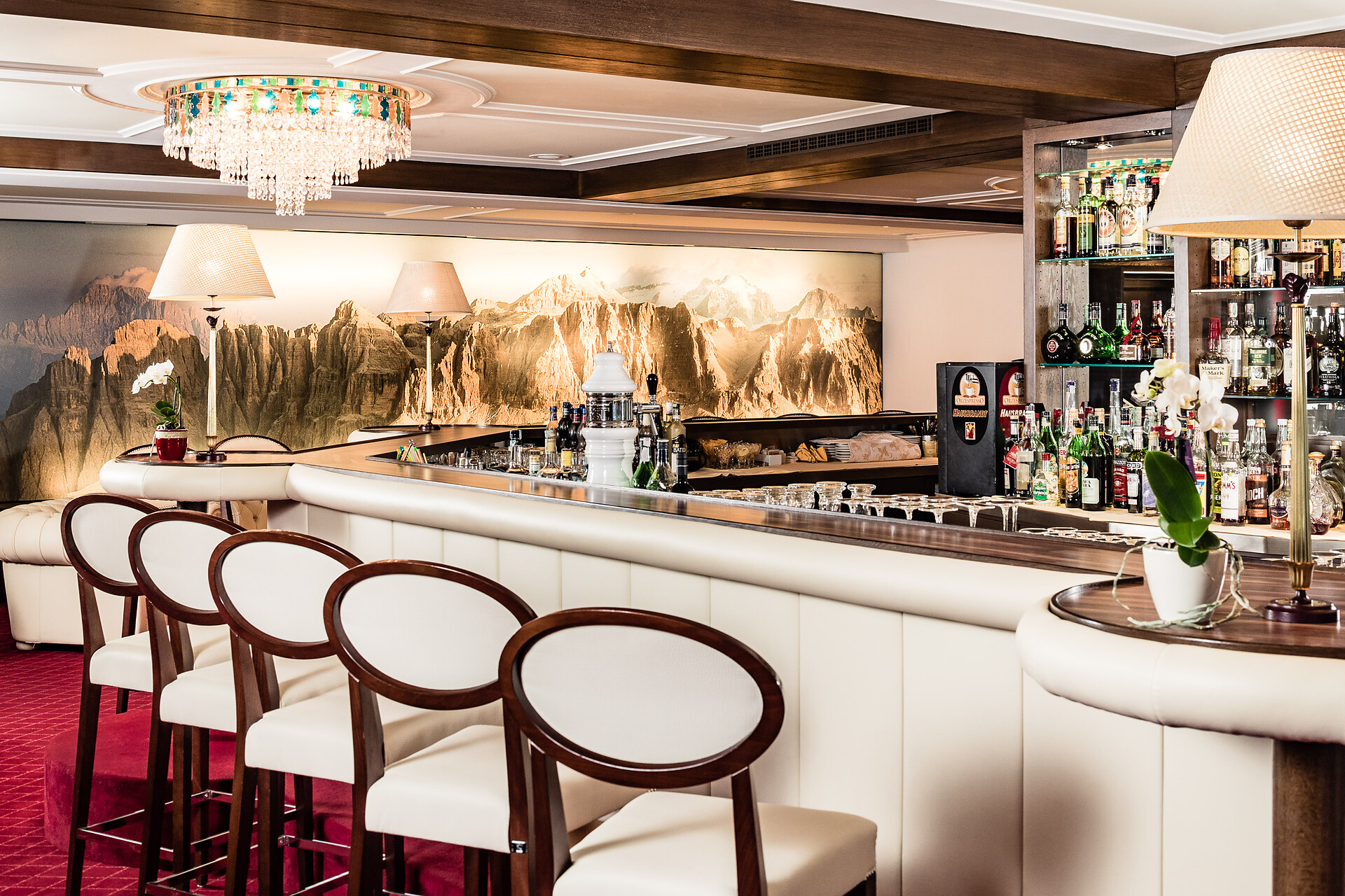 Lounge Bar