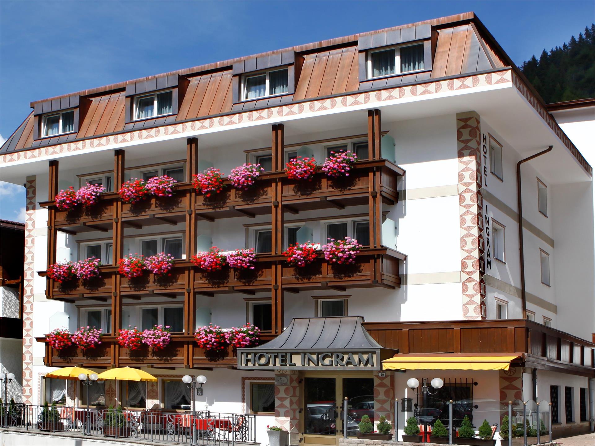 Hotel Ingram Selva 1 suedtirol.info